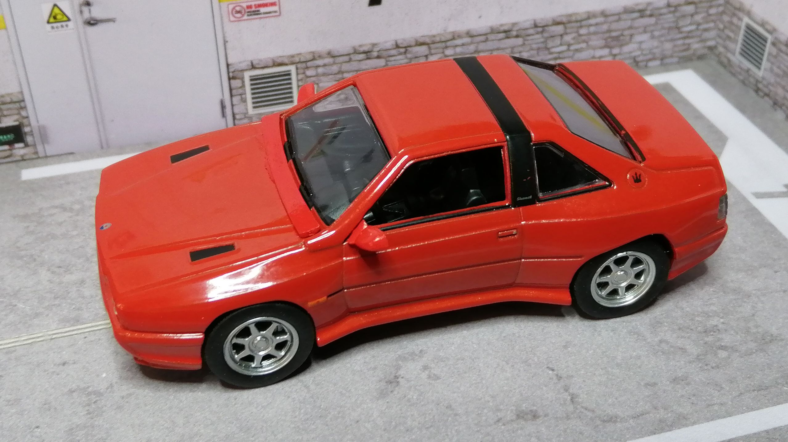 Maserati_Shamal_01.jpg